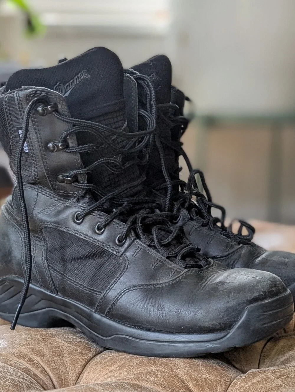 Danner Kinetic 8” GTX gore-tex Black Leather Boots Mens Size 10 Side Zip